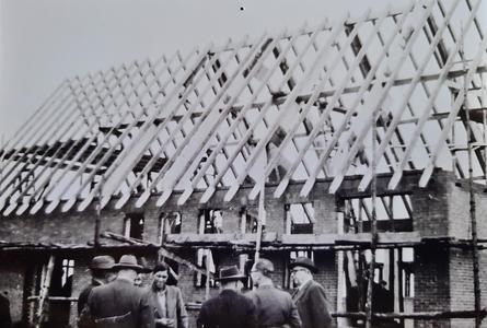 1957